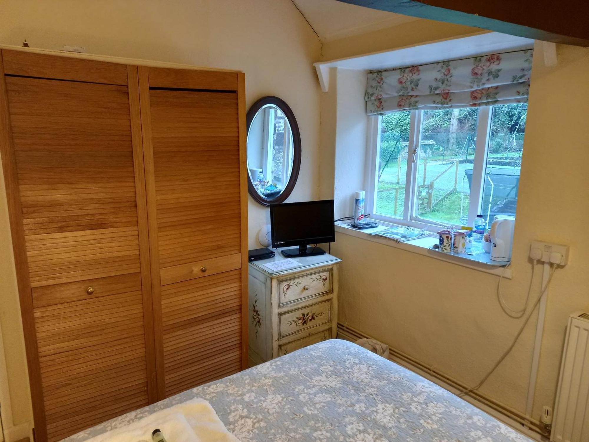 Bickleigh Castle Villa Tiverton  Room photo
